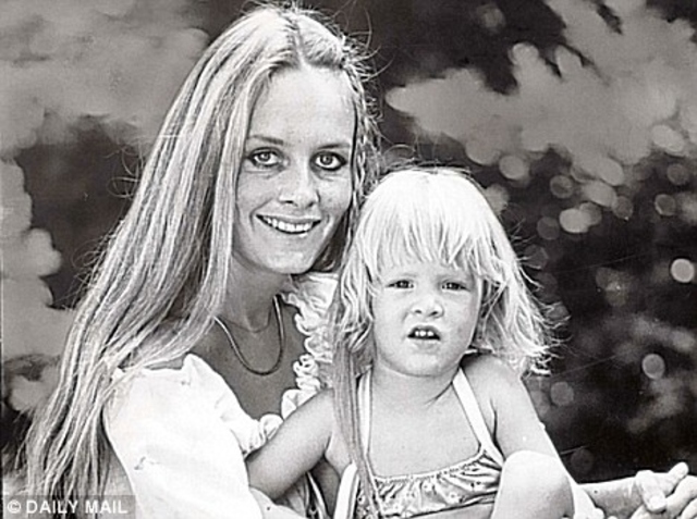 Sündis tütar Carly