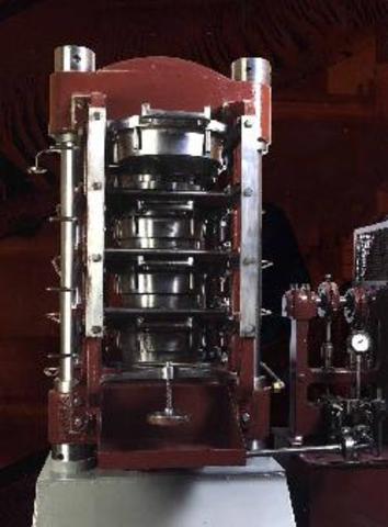 Cocoa Press Was Invented