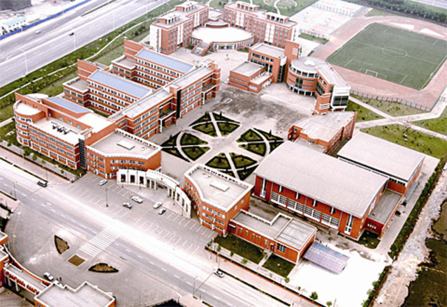 Recieved a bachelors degree in Psychology