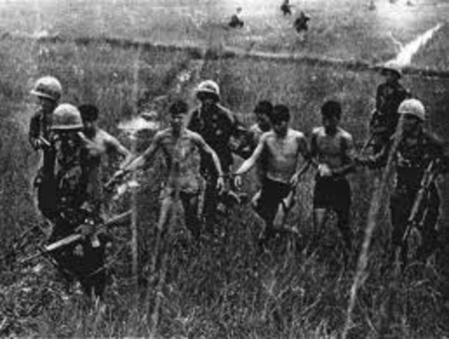 The First American Combat Troops Arrive in Vietnam