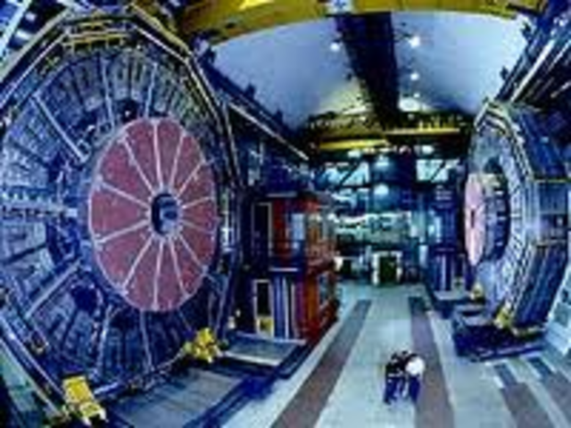 Neutral currents are revealed