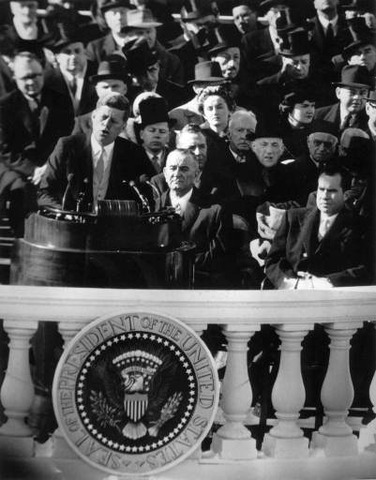 Nixon defeated by John F. Kennedy
