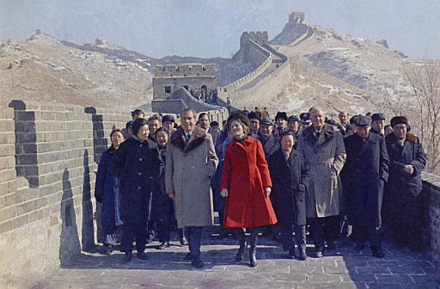 Nixon visits China