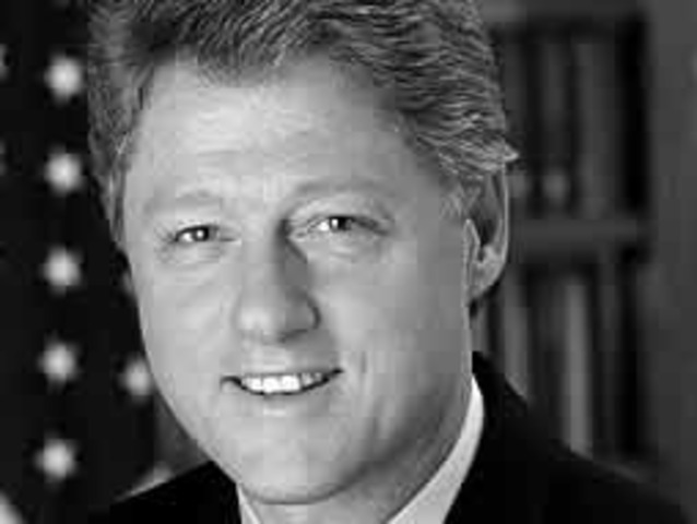 United States presidential election, 1992: Bill Clinton is elected the 42nd President of the United States.