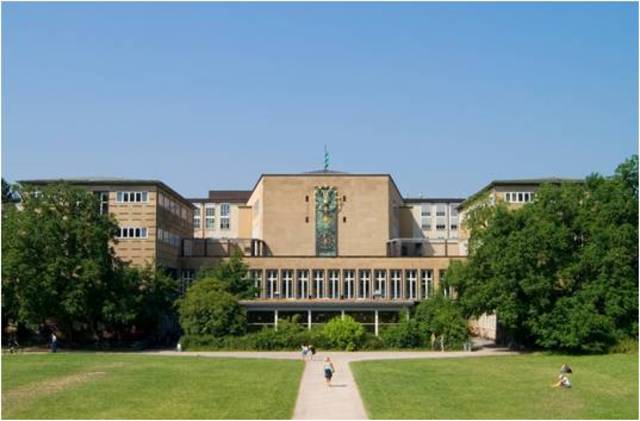 Modelos clasicos de la Universidad Nacional