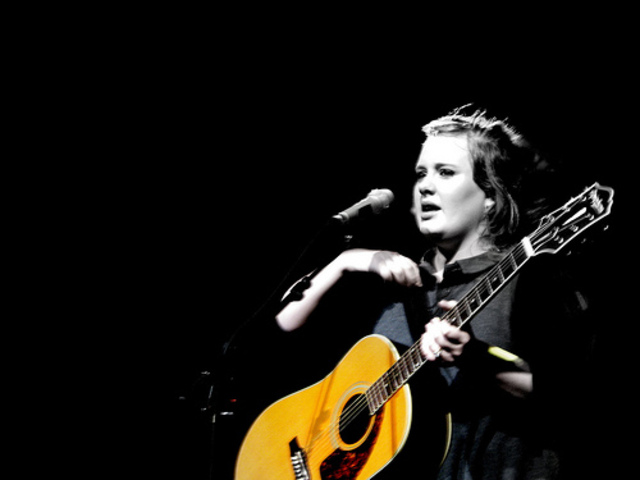 Adele releases second single "Chasing Pavements"