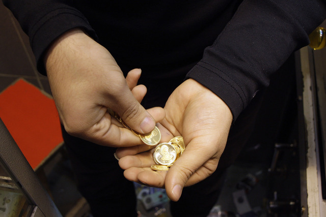 Iran endures financial consequences of international sanctions