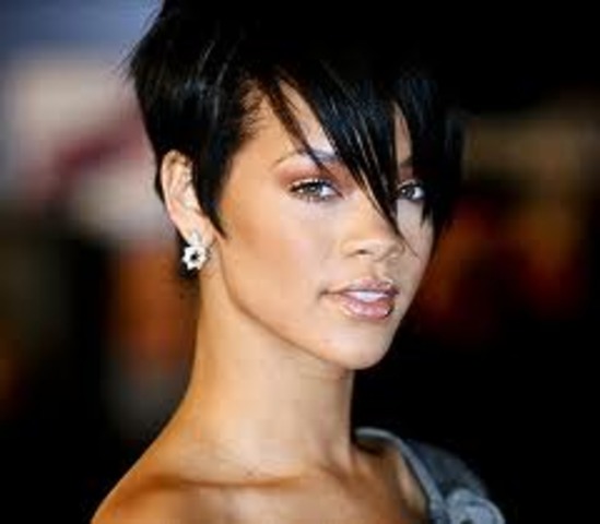 The day Rihanna got dicovered.