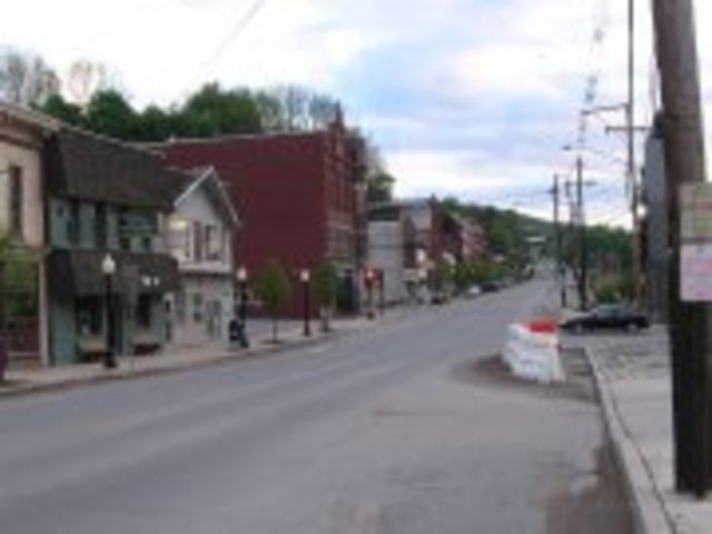 Born - Susquehanna, Pennsylvania