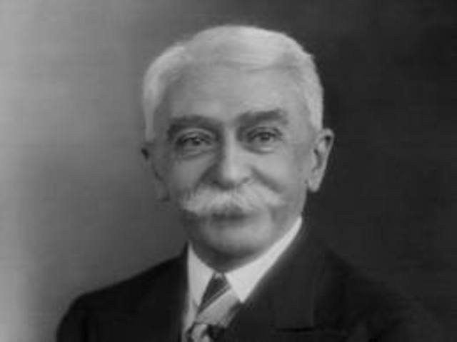 PIERRE DE COUBERTIN