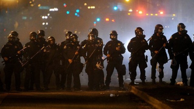 Occupy Oakland Raided and Tear Gased