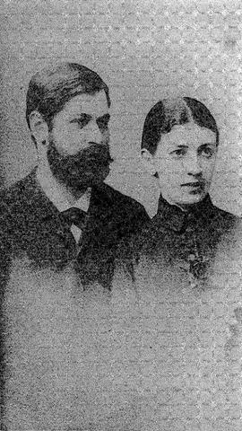 Marries Martha Bernays.