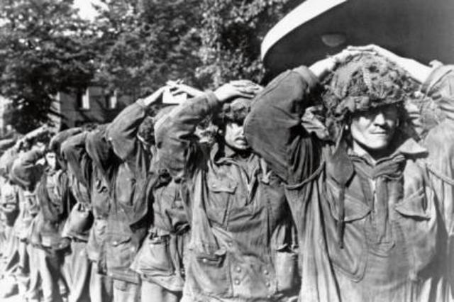 England og Frankrig erklære krig.