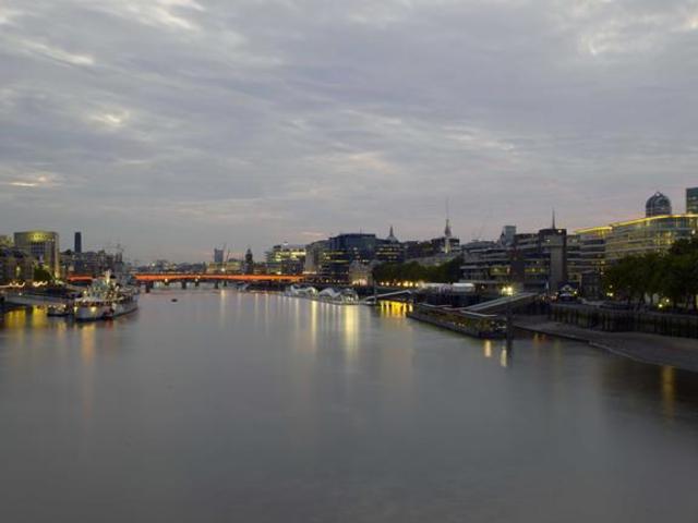 CABE and residents slam Gensler's Thames river park