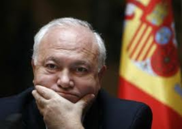 First official visit since Zapatero's election