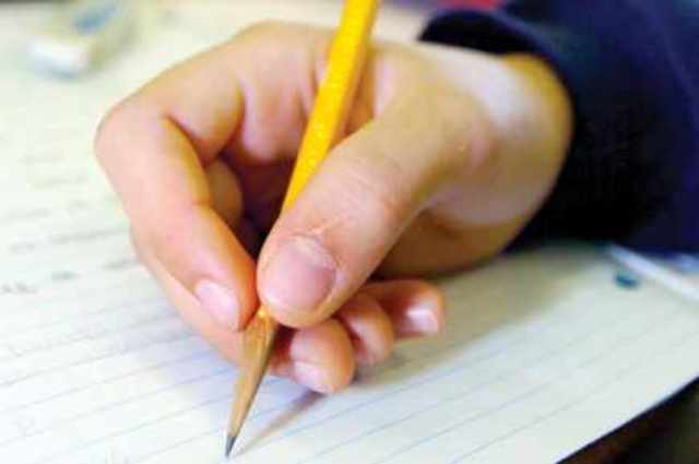 Ela termina o curso de inglês na UFPE