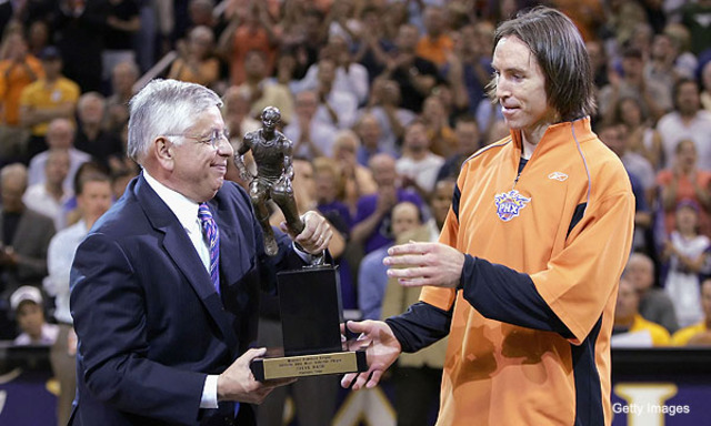 Steve Nash MVP Award 2006