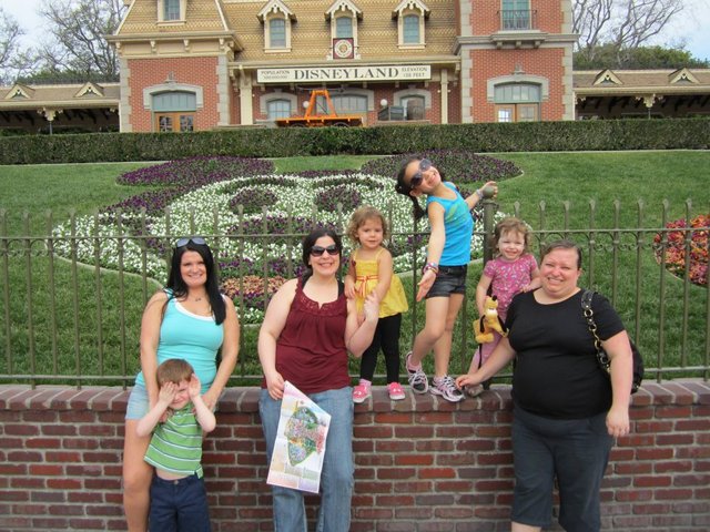 Disneyland... AGAIN!