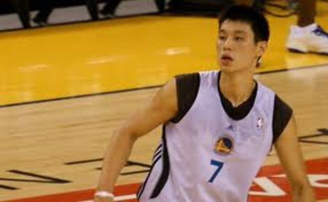 Signed 2 year deal with Golden State Warriors