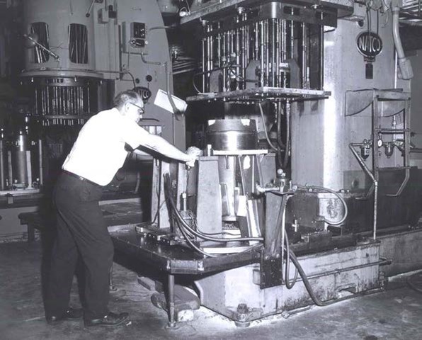 NATCO drill utilizing air bearing pads