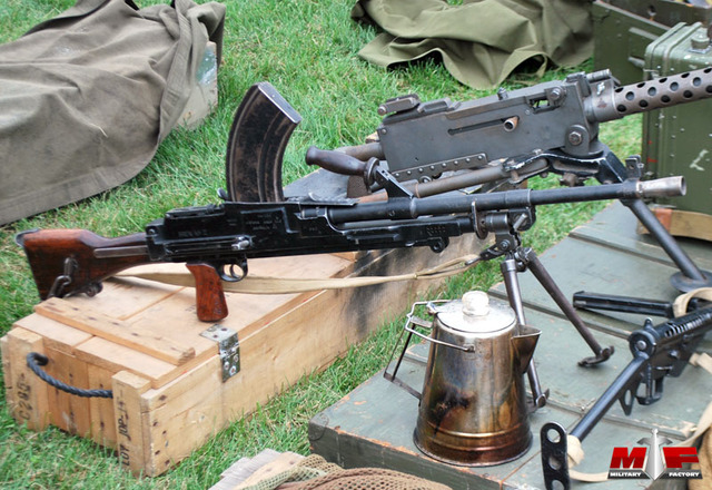 Bren Light Machine Gun