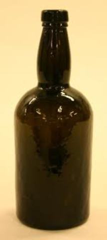 KELLY ARRESTED FOR DRUNKENNESS