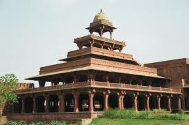 Fatehpur Sikri Constucted