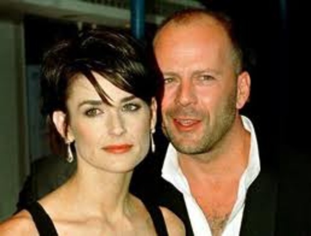 Demi married Bruce Willis.