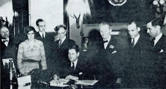 Wisconsin Legislature Passes Nation's First Unemployment Compensation Law