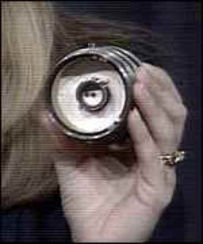 3A Service Mission; Space Shuttle Discovery, replaced 6 gyroscopes and the coolant