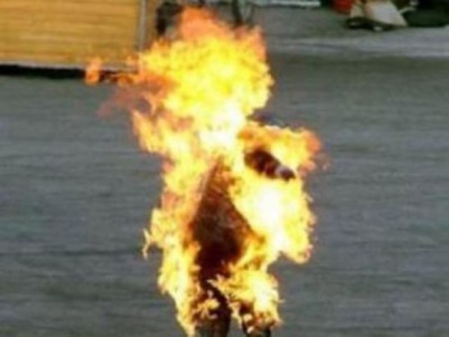 Protests begin in Tunisia