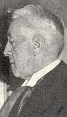 Anne decides to publish her diary