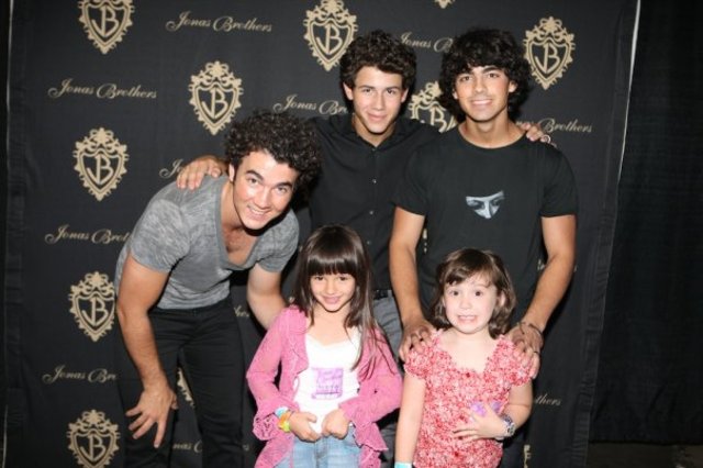 THE JONAS BROTHERS CONCERT!!!