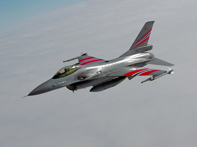 150 F-16