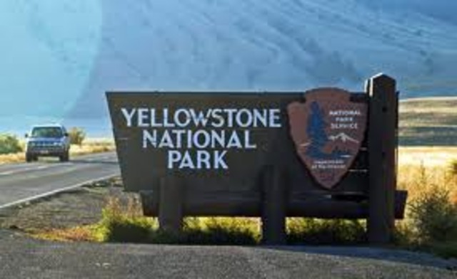 Yellow Stone Park was founded