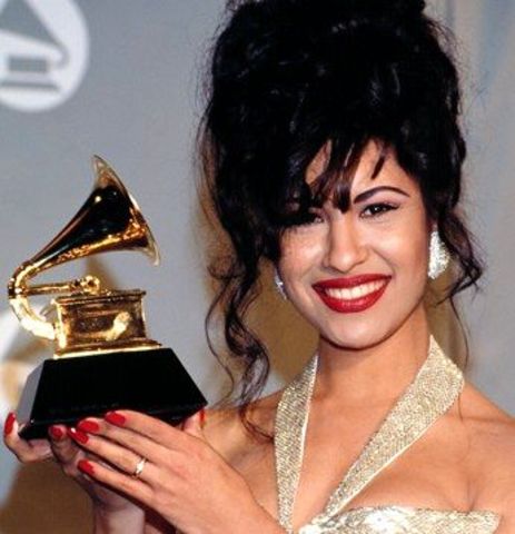 1993 Selena wins Grammy award for best Mexican American