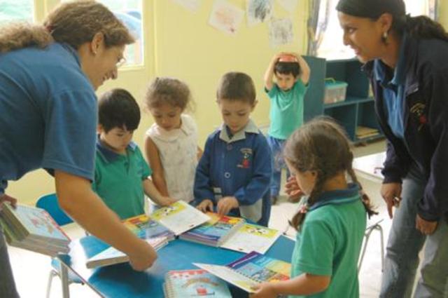 ENTRADA A LA ESCUELA DE CARMENSA