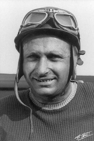 Jaun Fangio died