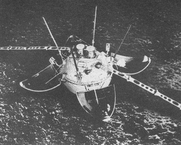 Luna 13, Lunar landing