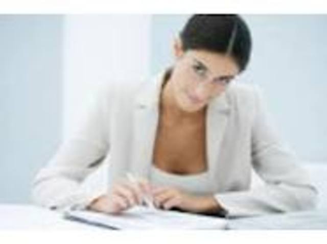 ejercer profesionalmente como contadora