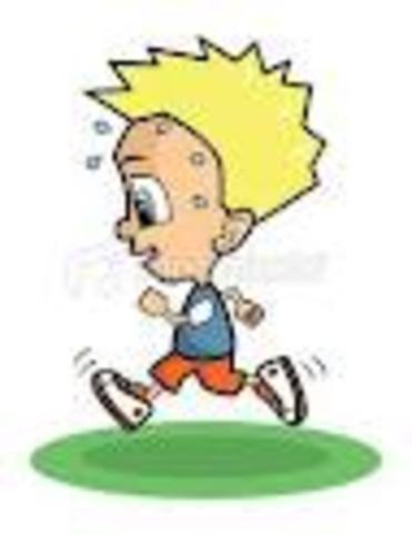 Cuando yo tenía tres años, yo corría mucho, yo quebraba casí todos mis juguetes, y yo atacaba a los niños en el patio de recreo.