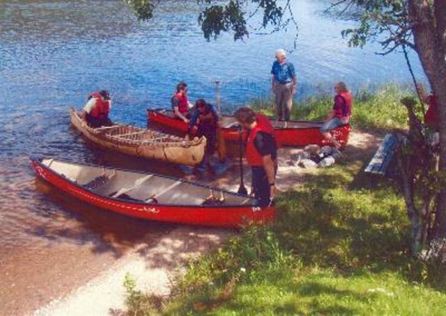 Champlain studies the Algonquin
