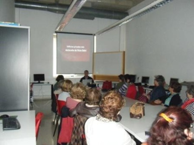 Primeros dialogos para la creacion de un instituto universitario