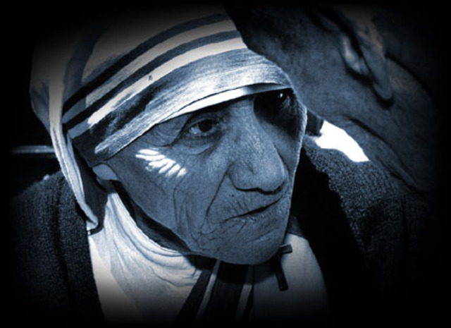 Recives the honorary U.S. citizenship