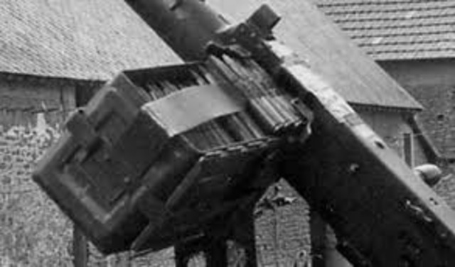 L.thanken asks if scott wants to be back up machine gunner