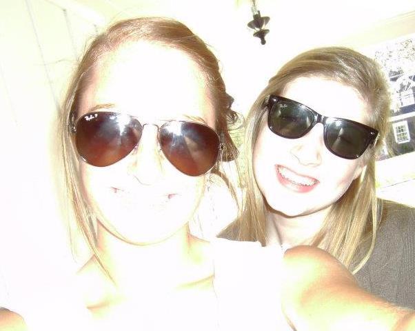 Yo tengo dieciséis años de edad.