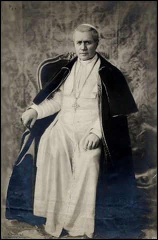 Pío X  (papado: 1903 - 1914)