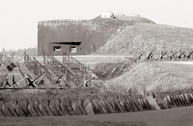 Germany Dismembers Czechoslovakia