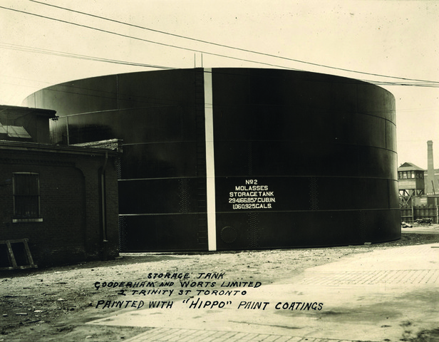 World War I and prohibition cause problems