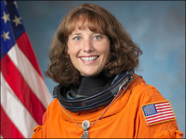Metcalf-Lindenburger becomes an astronaut